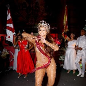 Lexa avisou que aceitou na hora o novo convite da Dragões