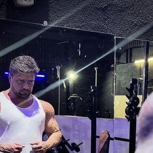 Rafael Cardoso segue se dedicando à musculação