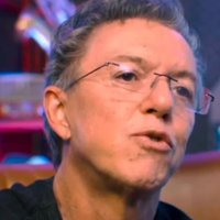 Fora do 'BBB 26', Boninho abre o jogo e alfineta época que era o 'Big Boss' na Globo: 'Liberdade que eu já não tinha'