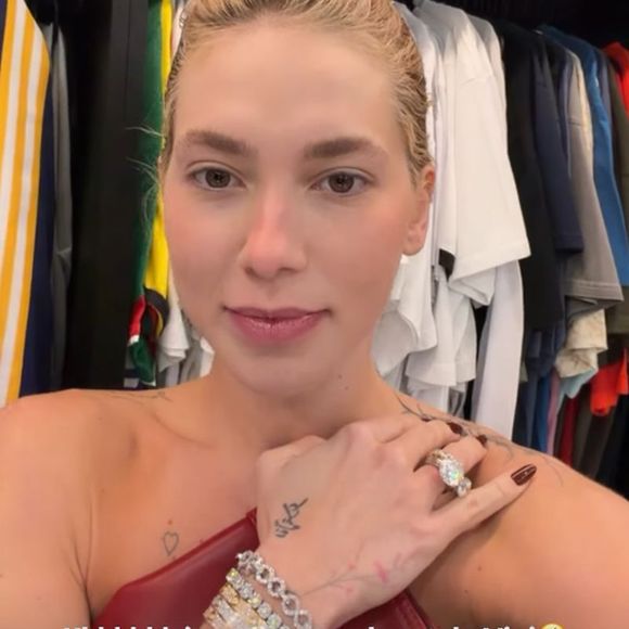 Virgínia contou que invadiu o closet de Vini Jr. em busca de inspirações para seu look