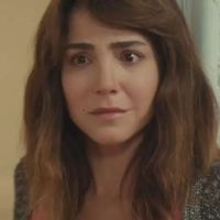 HOJE em 'Força de Mulher' (17 de junho): Após tiro assustador, família de Bahar tem Natal terrível na reta final da novela