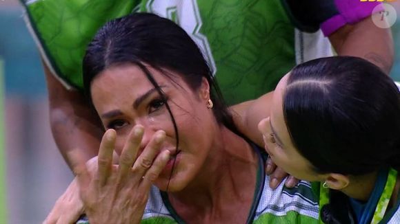 Gracyanne Barbosa desabafou com seus aliados no quarto sobre o quanto ficou decepcionada com a decisão do ator de colocar o próprio affair na berlinda em um contragolpe.