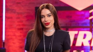 'Não chamo o bolsonarismo de direita': Anitta revela voto e detalha conselho que recebeu de amiga sobre política; cantora apoia Lula e condena mistura de religião com política. 'Devia ser considerado crime'