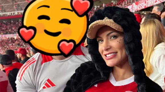 Andressa Urach está namorando? Modelo vai ao jogo do Inter com novo affair, mas esconde o rosto dele: 'Amor de p....'