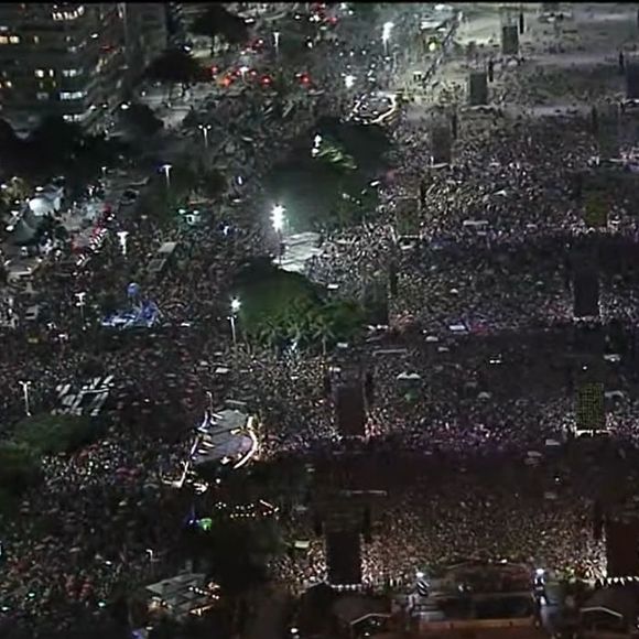 O show de Lady Gaga no Rio reuniu mais de 2 milhões de pessoas em Copacabana