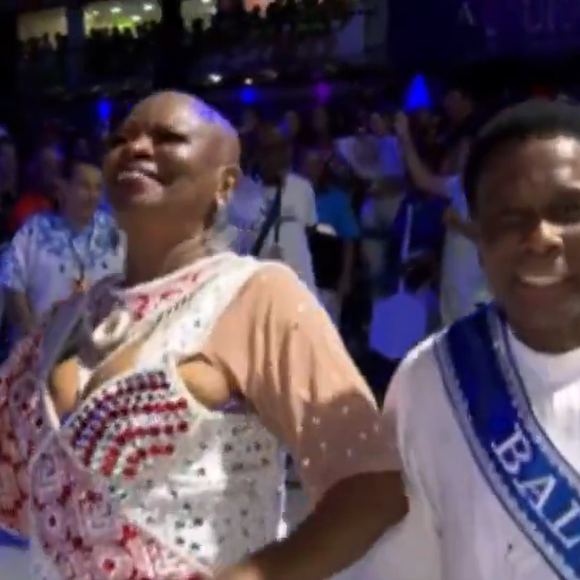 Nesta terça-feira (17), Neguinho da Beija-Flor esteve presente na Sapucaí com um 'cargo' diferente do seu anterior