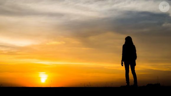 Em um mundo acelerado e hiperconectado, conseguir ficar sozinho sem desconforto deixou de ser visto como algo negativo