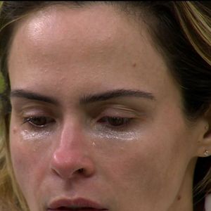 Antes mesmo da morte do pai de Ana Paula Renault, equipe da sister já havia cancelado duas festas que iriam ocorrer, no RJ e SP