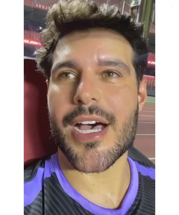 A médica se manifestou e também negou que tenha sido violentada pelo namorado, repudiando o tipo de notícia estar sendo viralizada. “Eu sou médica, estou apavorada [com a situação]. Isso pode acabar com a minha imagem diante dos pacientes, estar envolvida em polêmica. Deus me livre”, lamentou a profissional.