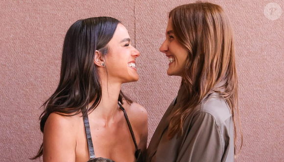 Sasha Meneghel e Bruna Marquezine são famosas exemplos de uma amizade duradoura, desde a infância.