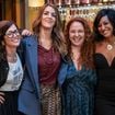 Se você misturar 'Sex and the City' e 'Desperate Housewives' no liquidificador, o resultado é essa nova série do Globoplay que transforma divórcios e recomeços em uma história viciante