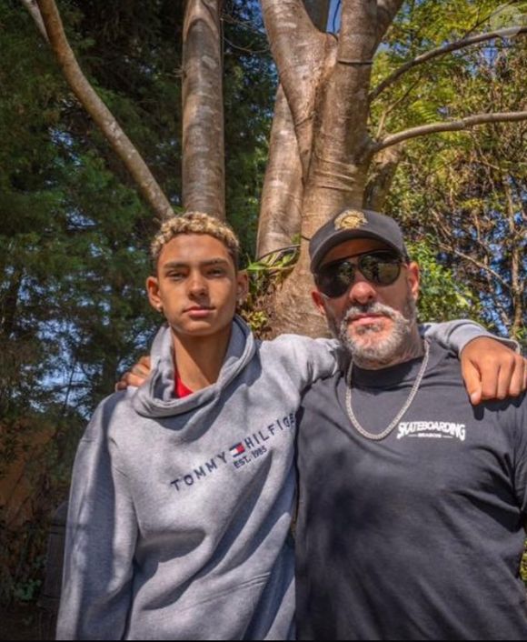 Henrique Fogaça, jurado do 'MasterChef', destacou qualidades do filho de 18 anos: 'sempre busca aprender, que nunca teve medo de perguntar, de crescer, de evoluir'