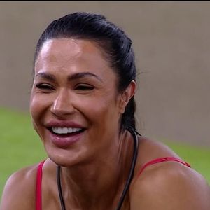 O que acham das transformações de Gracyanne Barbosa ao longo da carreira?