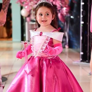 Lua Di Felice se vestiu de Cinderela e encantou com um vestido rosa super fofo