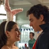 A idade real do elenco de 'Off Campus' me deixou surpresa: Veja a grande diferença entre atores da série do Prime Video