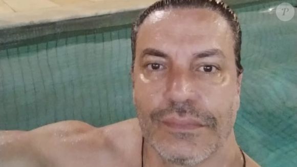 Hoje longe da TV e da fama, galã de 'Terra Nostra' se tornou empresa, ele tem uma fábrica de cosméticos