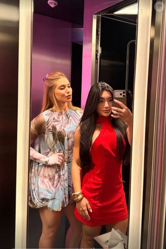 Virgínia foi para Dubar na companhia dos amigos Duda Freire e Hebert Gomes