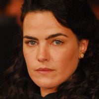 Cotada para 'Avenida Brasil 2', Ana Paula Arósio fez sua 1ª vilã há 24 anos; novela ficou marcada por ferimento da atriz em colega de trabalho