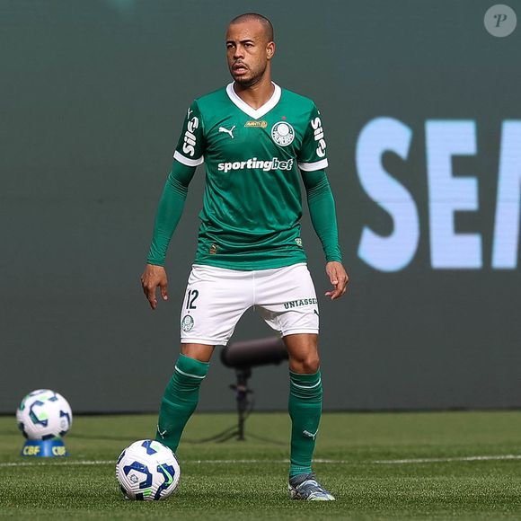 Campeonato Brasileiro 2025: Sportv x Palmeiras é o jogo que a Record mostra no domingo 6 de abril de 2025 às 18h30