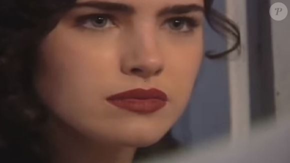 Ana Paula Arósio viveu Isabel na novela Os Ossos do Barão, no SBT, que chega no SBT+ em 29 de setembro de 2025