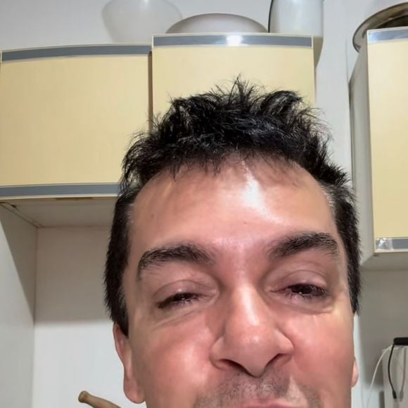 Em meio à repercussão do incêndio, Régis Danese fez questão de esclarecer que não acredita que o Labubu tenha causado as chamas. Segundo o cantor gospel, sua confiança está em Deus e tudo acontece sob a permissão divina