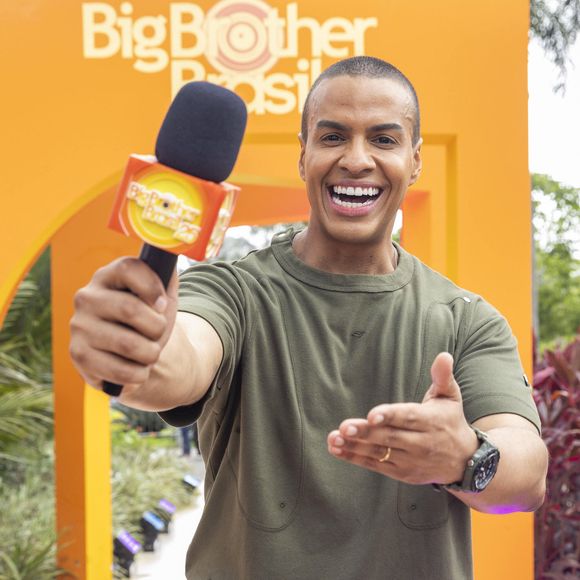 'BBB' com Thiago Oliveira? Apresentador é visto como 'novo nome' diz o portal 'Glonews'