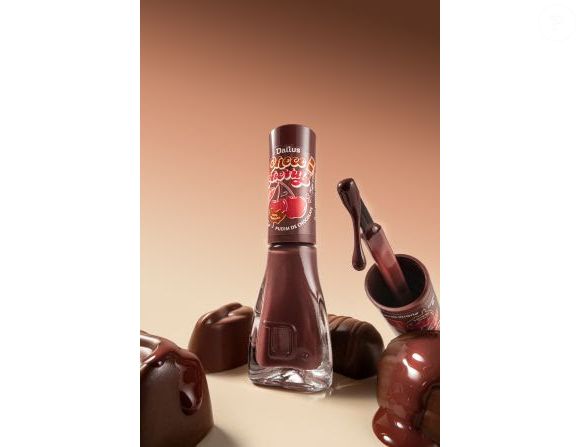 Dailus tem a linha de esmaltes Choco Cherry