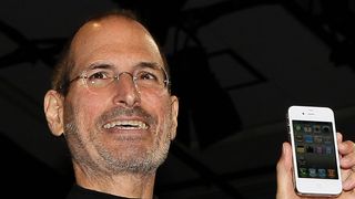 Muito antes do lançamento do iPhone 17, Steve Jobs deu um último presente para amigos com significado poderoso que moldou sua vida