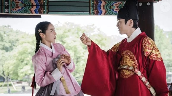 'Mr. Queen': a alma de um chef entra no corpo de uma rainha de Joseon e enfrenta intrigas, dificuldade com sua identidade e poder