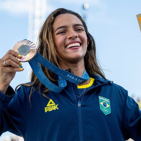 Rayssa Leal também está na lista de seguidores famosos de João Fonseca