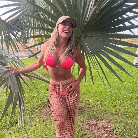 Mensagem de Poliana Rocha viralizou na web e influenciadora foi acusada de mandar indireta para Virgínia Fonseca