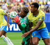 Filho de pai ganês e mãe japonesa: saiba quem é Zion Suzuki, goleiro do Japão de 23 anos que garantiu a permanência do Brasil na Copa do Mundo 2026