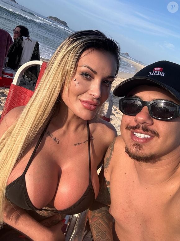 Andressa Urach se casou em segredo com o empresário Flávio Giglioli, de 26 anos, que é 12 anos mais jovem