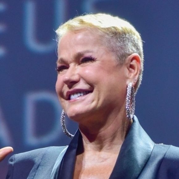 Xuxa Meneghel também se dedicou a musculação, funcional e treinos de boxe com o personal de Marquezine