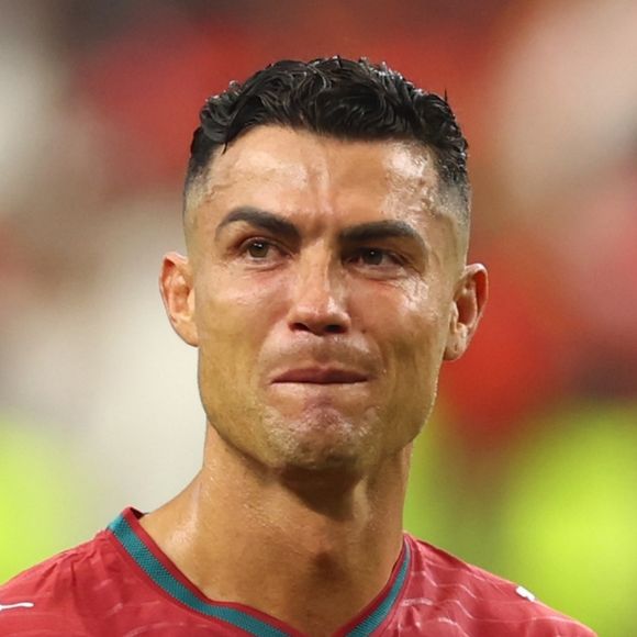 O ritual bizarro de Cristiano Ronaldo quando ele falha, e que poucos conhecem: trancado no escuro, sem jantar, e se insultando