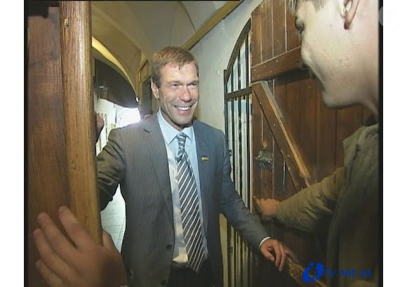 Programa retornou para uma segunda temporada com celebridades