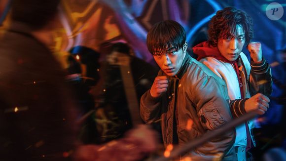 'Cães de Caça': dois boxeadores se unem para enfrentar agiotas violentos após a família de um deles ser explorada por dívidas abusivas