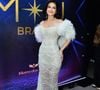 Miss Brasil 2026: Natália Guimarães apostou em um vestido longo de silhueta sereia, inteiramente bordado com pedrarias e transparências estratégicas