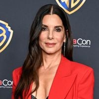 Aos 61 anos, Sandra Bullock ensina que o Pilates é o melhor exercício para quem não gosta de musculação e quer maior longevidade: 'Não consigo ficar sem fazer, e adoro'