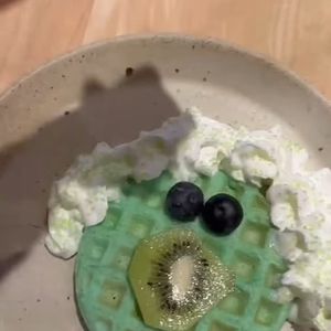 Meghan Markle exibe resultado do seu waffle