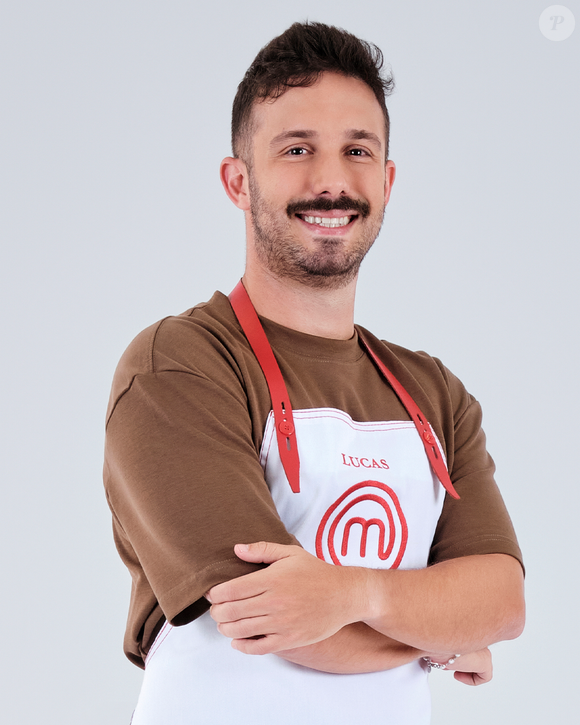 Lucas é triatleta e engenheiro ambiental brasiliense que se apaixonou pela culinária na lua de mel e agora brilha no MasterChef Brasil
