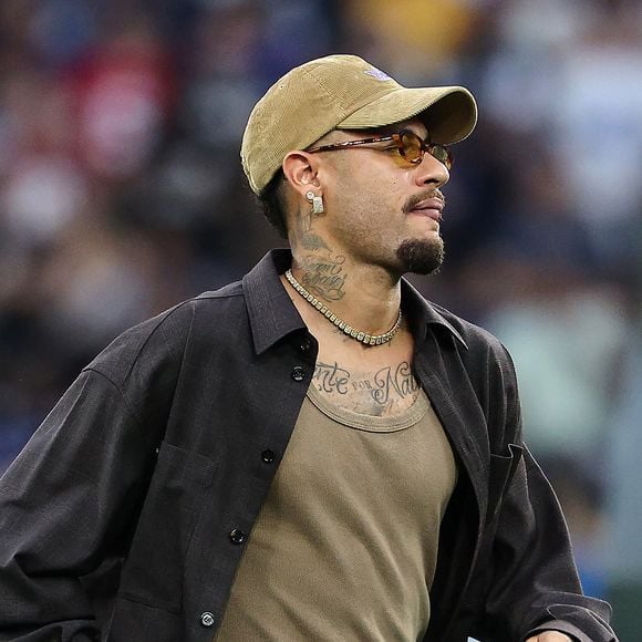 Após um primeiro processo cobrando as dívidas de R$ 1,7 milhão, o Santos abriu uma nova solicitação contra a Pley by Ney dizendo que ainda faltariam R$ 30 mil a serem quitados