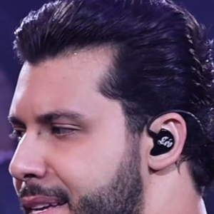 Murilo Huff entrou na Justiça em busca da guarda unilateral do menino de 5 anos