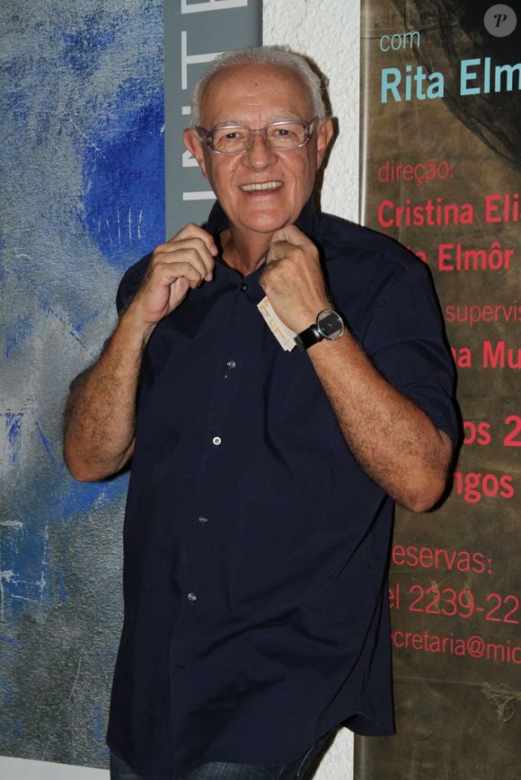 Ney Latorraca revelou que no início da carreira por ter baixo salário assinava contratos para dançar com debutantes em bailes