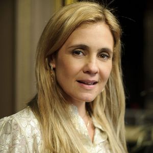 Novela 'Avenida Brasil' será exibida após 'Rainha da Sucata' até 3 de abril