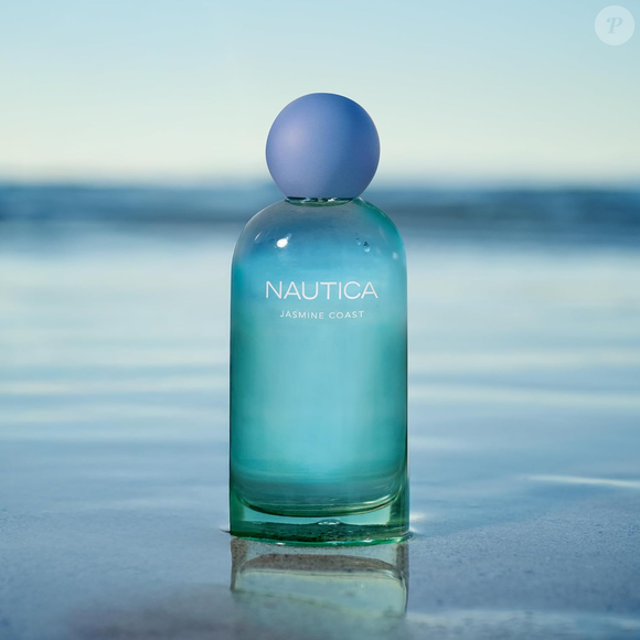 O resultado do Nautica, da Jasmine Coast, é um perfume com cara de praia sofisticada, daqueles que lembram um fim de tarde em uma cidade costeira da Europa.