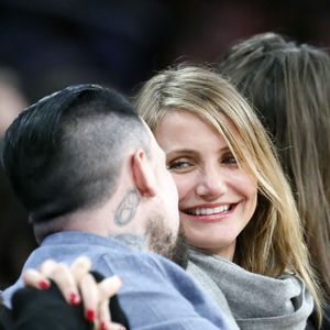Cameron Diaz mantém foco total na família desde que se afastou de Hollywood, valorizando a vida longe dos holofotes