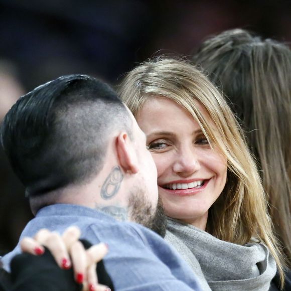 Cameron Diaz mantém foco total na família desde que se afastou de Hollywood, valorizando a vida longe dos holofotes
