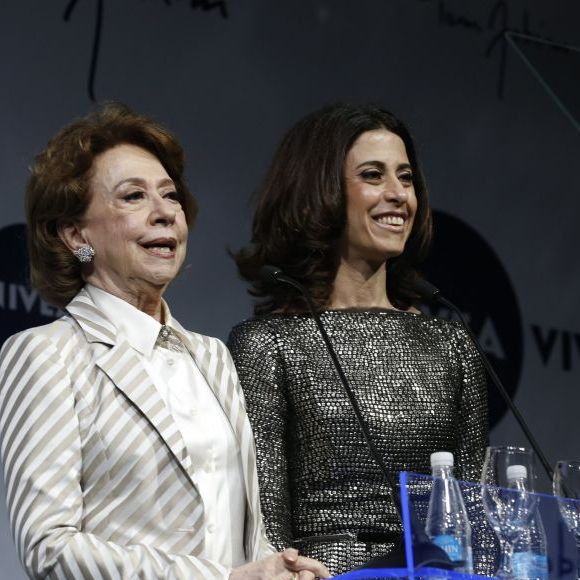 Fernanda Torres disparou ao falar da opção dela e do irmão seguirem na carreira artística: 'Uma família de artistas. Ninguém escapou. É uma espécie de condenação isso nessa família'