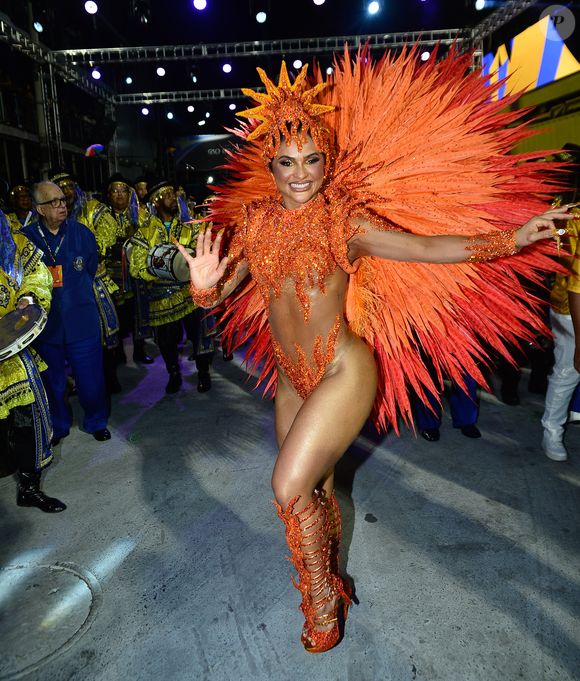 Mileide Mihaile fez sua grande estreia como rainha de bateria da Unidos da Tijuca